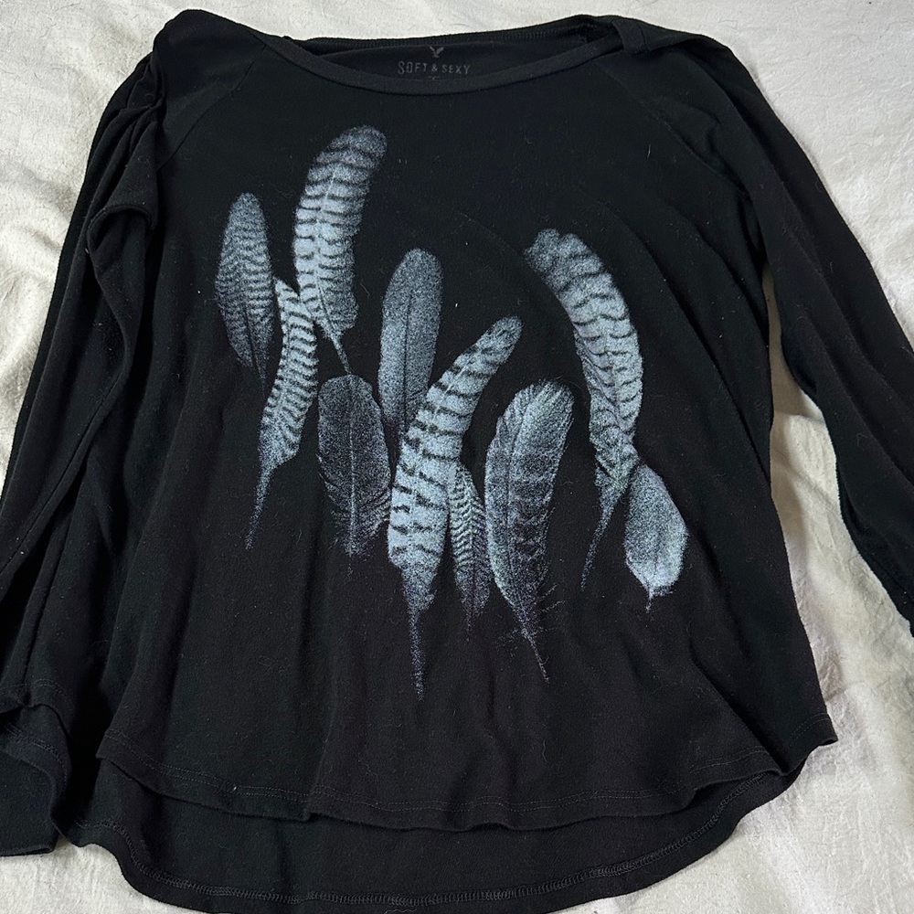 American Eagle Outfitters Black Feather Sweatshirt